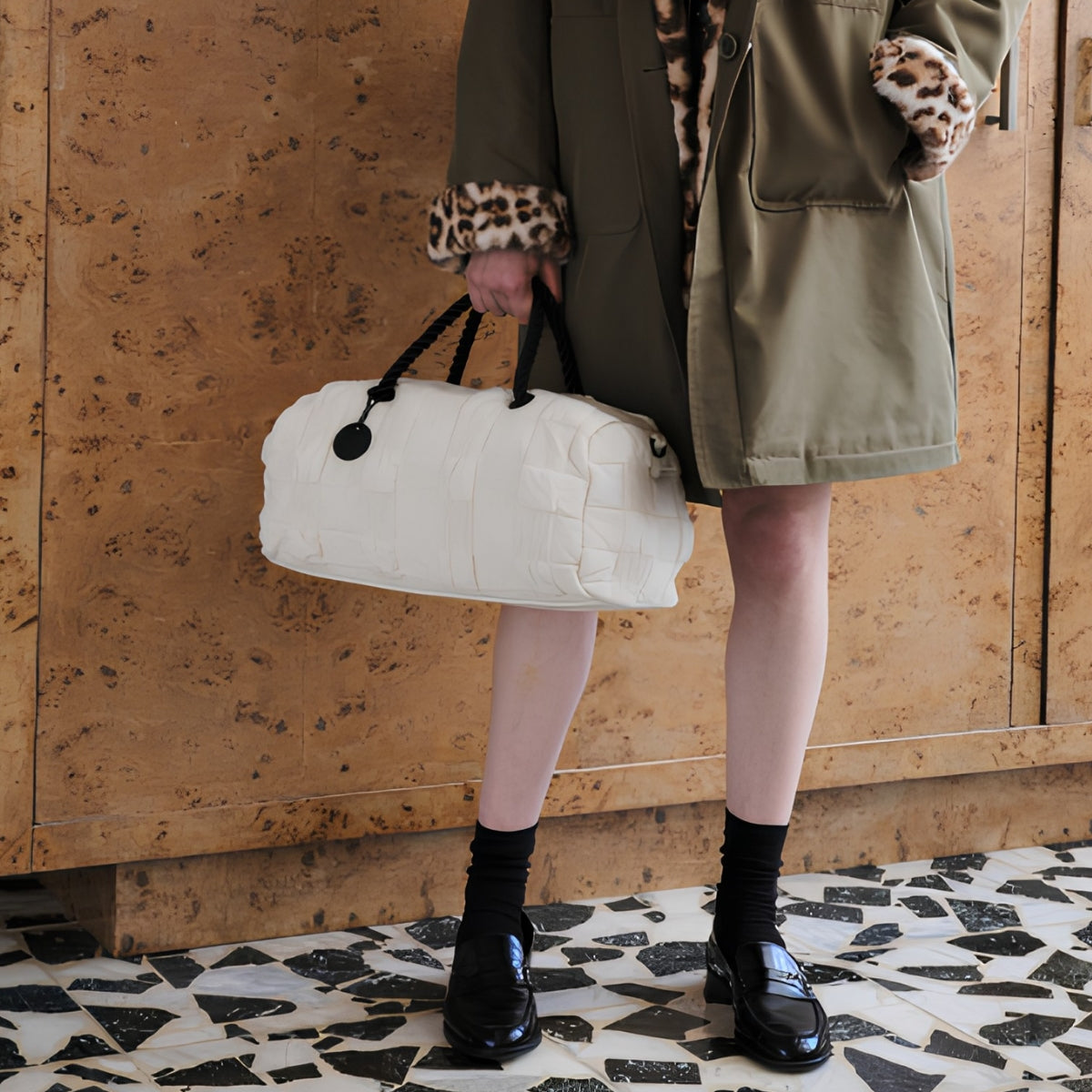 Alex.Max Ivory Puffer Bowling Bag