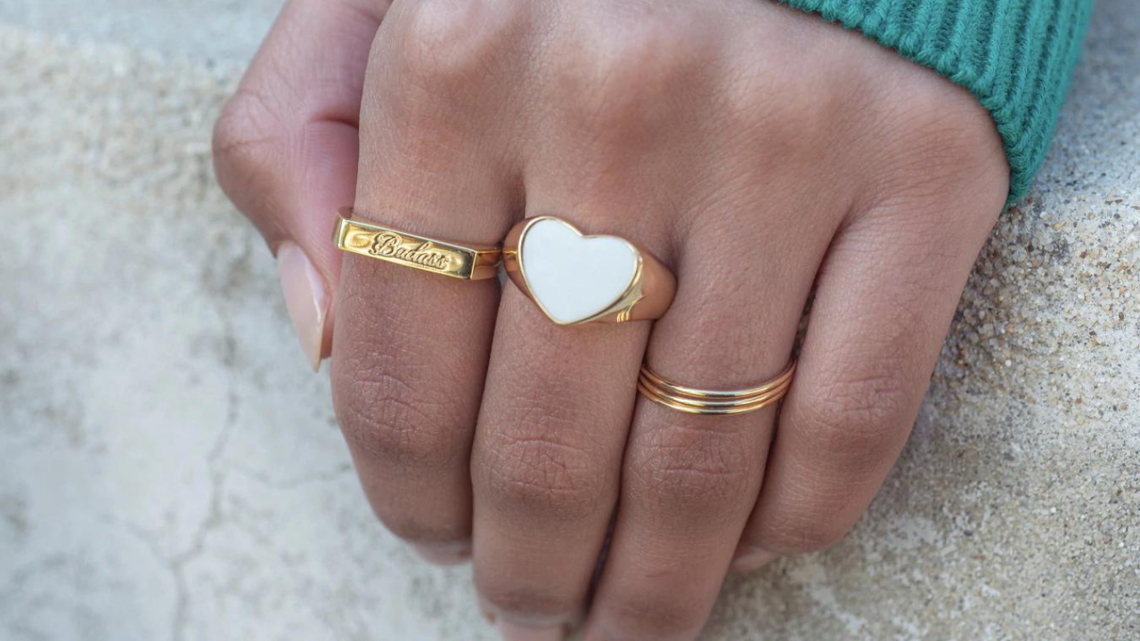 Women's gold rings and heart ring at Boom & Mellow Dubai