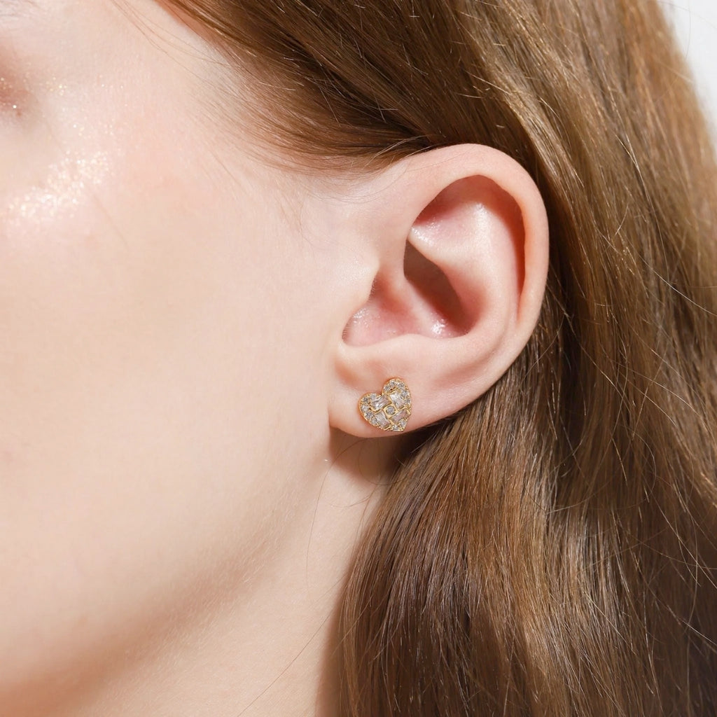 Tai Pave Heart Stud Earrings | Boom & Mellow