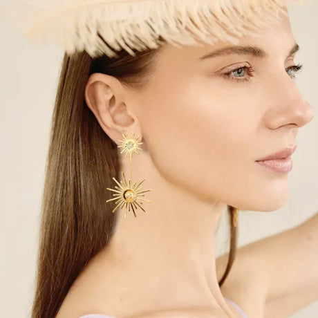 Lina Hernandez Small Luciana Starburst Earrings with Emerald