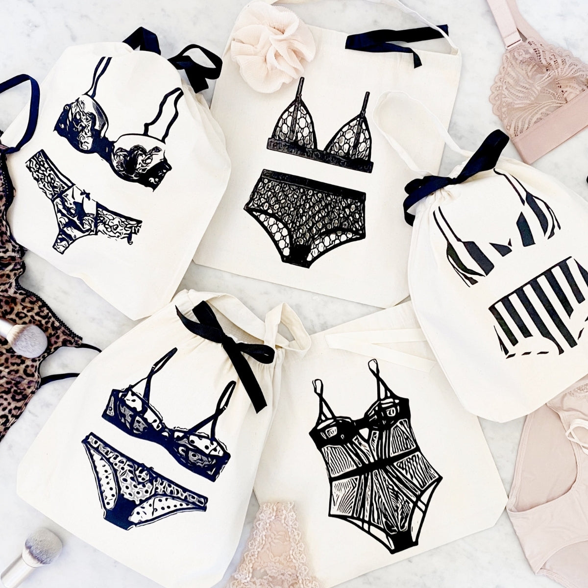 Bag-All Cream Polkadot Lingerie Travel Bag