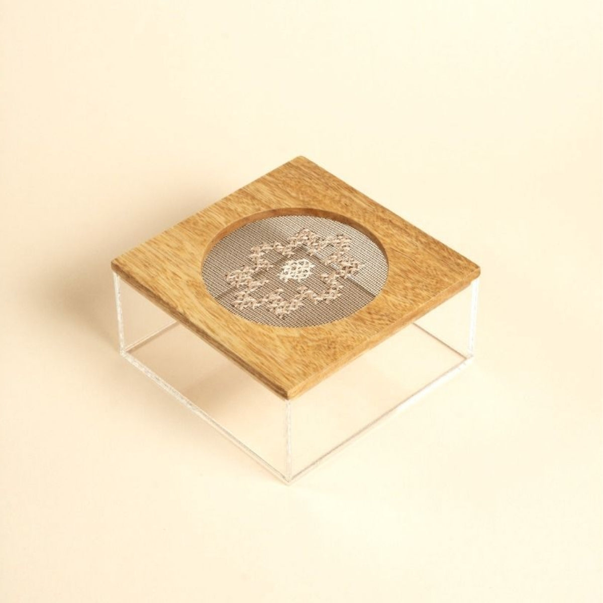 JRD Home Blossom Embroidered Mesh Wooden Lid Small Square Plexi Box