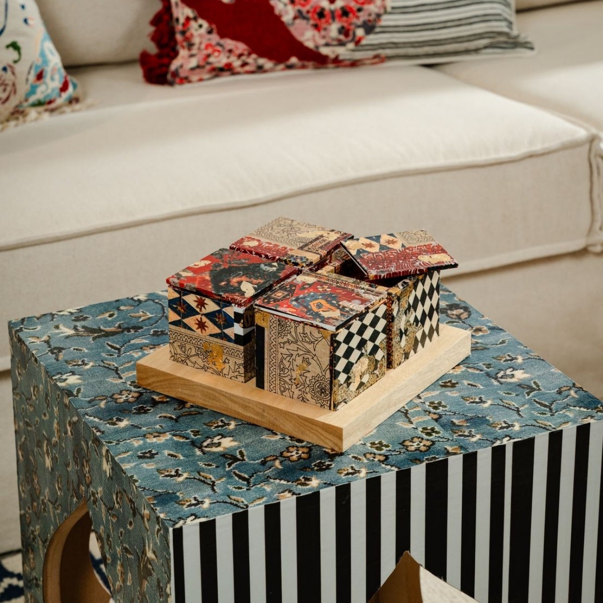 Decoupage Plexi Boxes with Wooden Tray