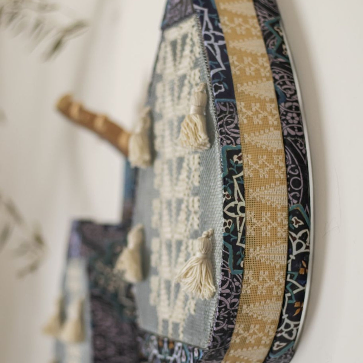 Arabic Pattern Oud Guitar Wall Hanging Decor