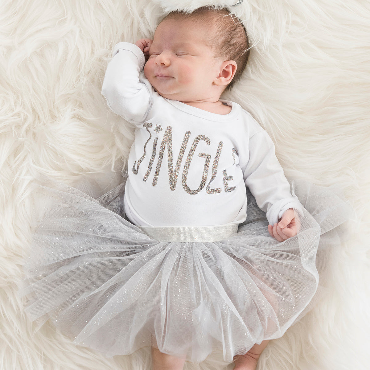 Sweet Wink Jingle Long Sleeve Top | Boom & Mellow